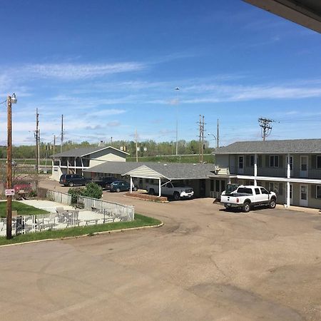 Colonial Motel And Rv Park Mandan エクステリア 写真