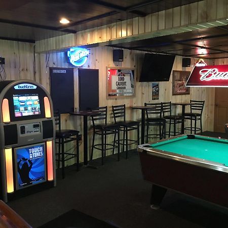Colonial Motel And Rv Park Mandan エクステリア 写真